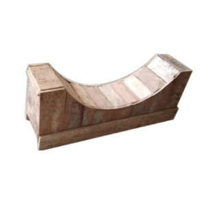 Saddle